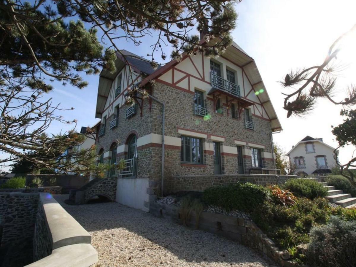Les Roches Grises, Luxueuse Villa Face Mer, 4Etoiles, Spa Et Jardin Panoramique, Societe La Clef Decamp Granville Exterior photo